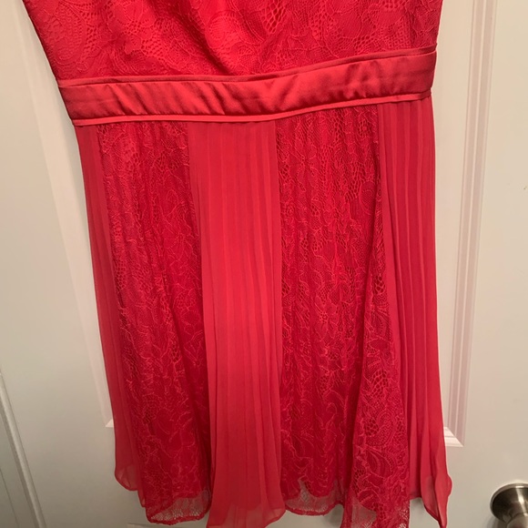 max and cleo Coral Dress | Size 6 - Picture 4 of 8